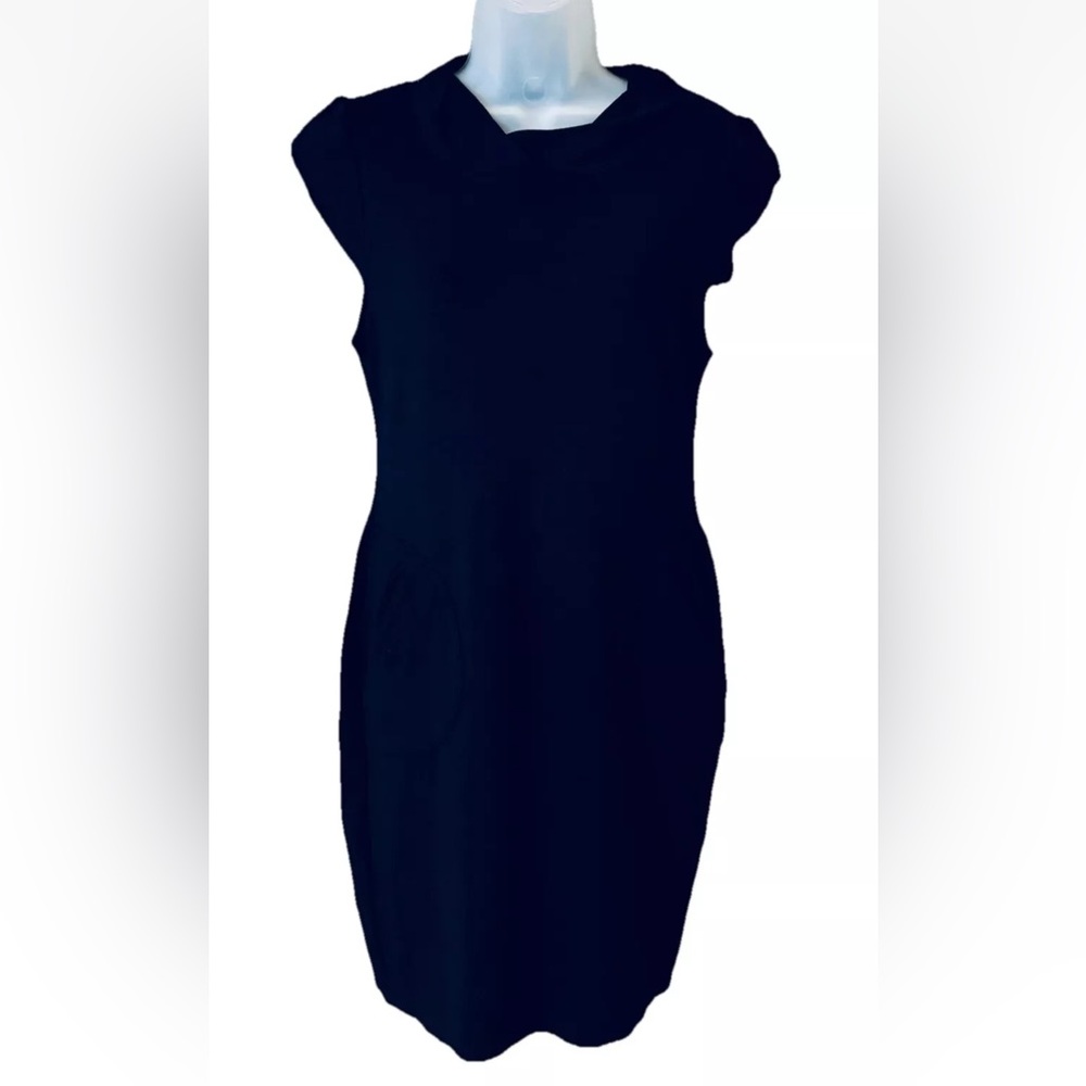 Yoana Baraschi Size 8 Black Sheath Dress Pockets Stretch Unique Cap Sleeve